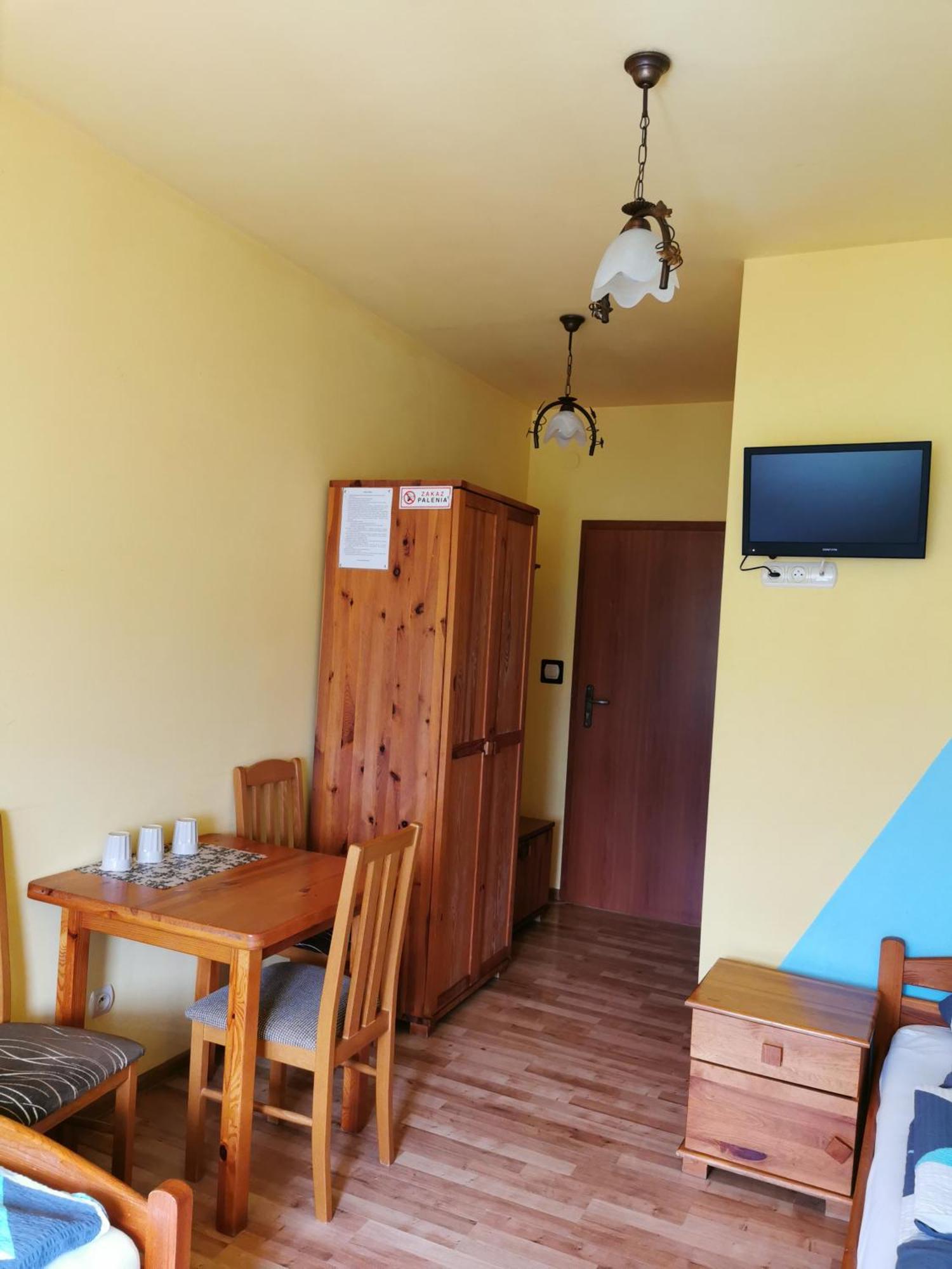 Rezydencja Pod Pieprzowkami Zalesie Gorzyckie Exterior foto